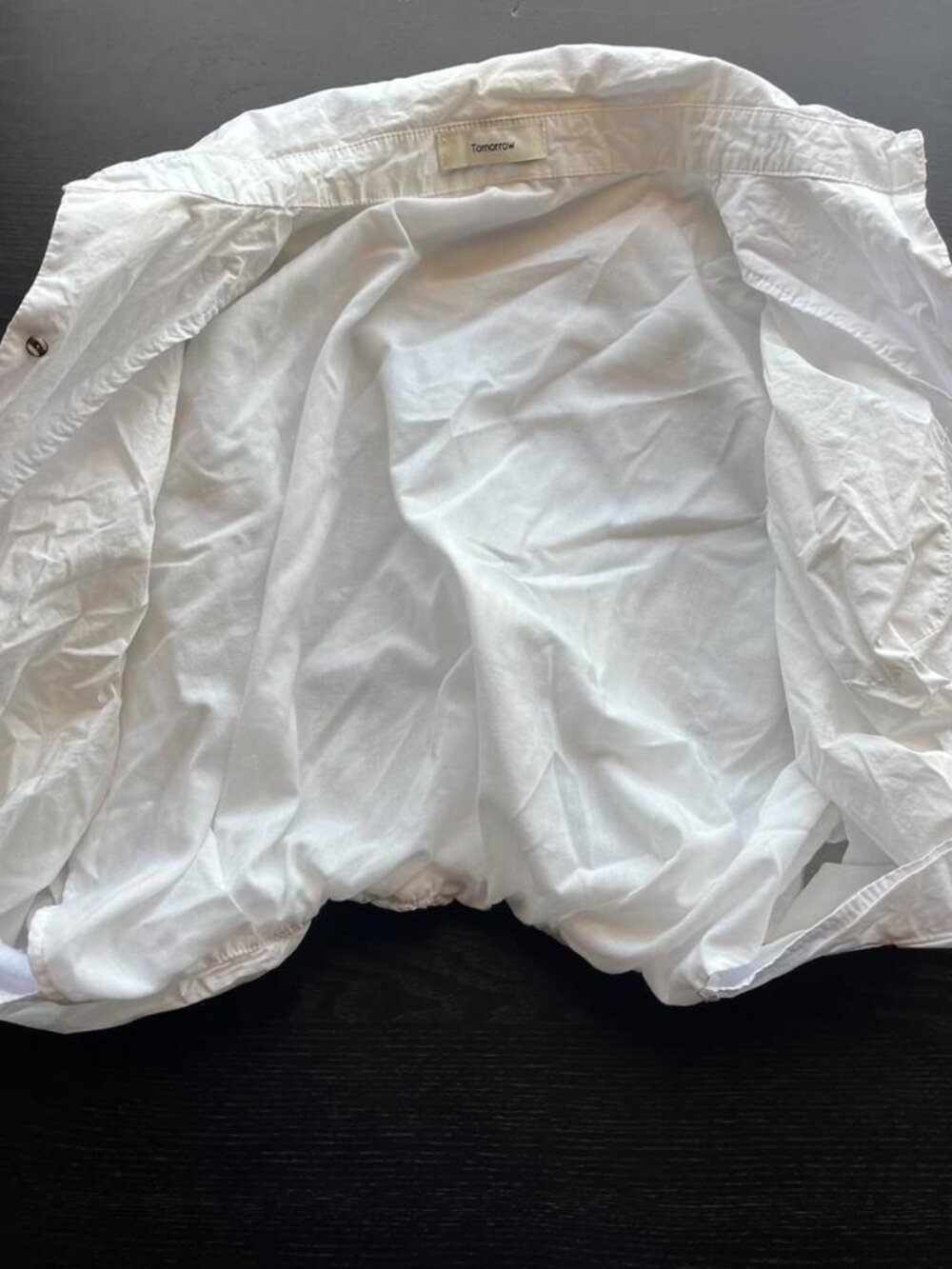 Tomorrow White Structured Cropped Button-Up - Picture 5 of 9
